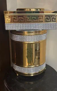 سطل و جادسمال کاغذی نو ورساچی طلایی
