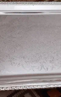 سینی پایه دار
