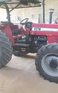تراکتور و ادوات