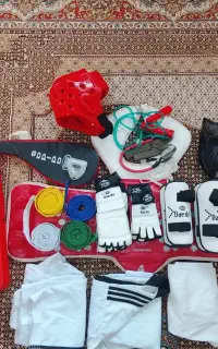 لباس تکواندو وتجهیزات تکواندو