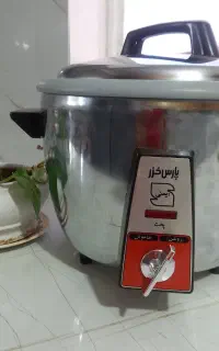 زودپز برقی ۸ نفره