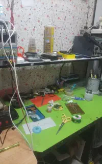 فروش کلیه لوازم مغازه موبایل اعم از تعمیرات وجانبی