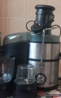 آبمیوه گیر۴ کاره دسینی درحدنو