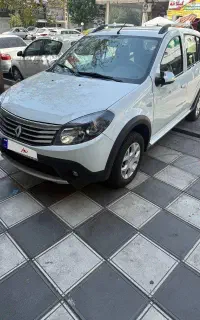 ساندرو استپ وی مدل ۹۷ کارکرد ۴۱ هزار تا