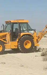 بیل بکهو بیل مکانیکی ولودر اجاره ای در چابهار