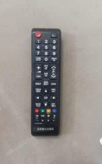 کنترل سامسونگ وال جی به هر دو مدل هم میخوره
