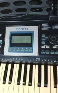 کیبورد Medeli M15