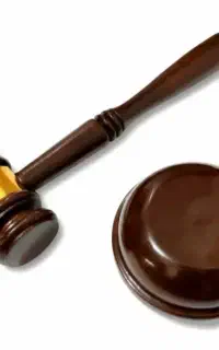 وکیل پایه یک