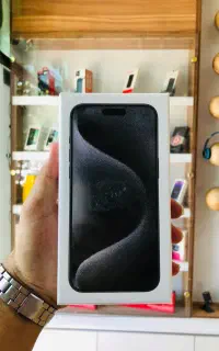 Iphone 15 pro ZAA