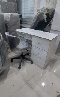 صندلی استادکار تخت پاف اصلاح سرشور پدالی مردانه