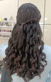 ارائه تمامی خدمات زیبایی با تخفیفات ویژه