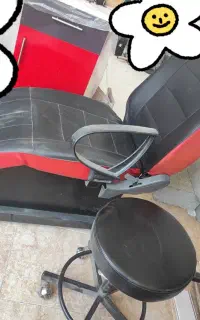 کنسول آینه و صندلی اصلاح و صندلی نشیمن آرایشگر