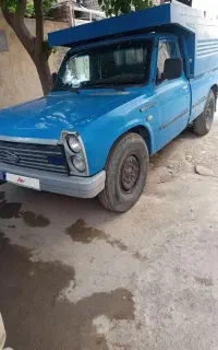 نیسان وانت