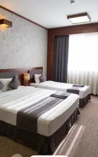به یک همکار جهت کار در هتل نیازمندیم