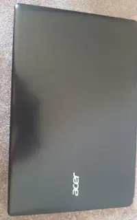 لب تاب ایسر در حد نو