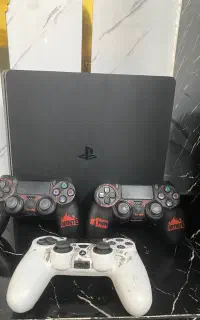 PS4