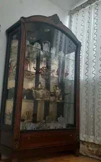 یک عدد بوفه بفروش میرسد ۴ میلیون