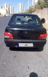 پراید ۱۳۲ مشکی بی رنگ