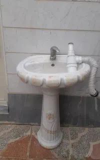 روشویی با شیر اهرمی