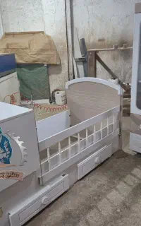 تخت و کمد کودک (مدل رز)