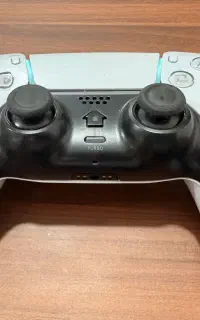 دسته. PS4. T28
