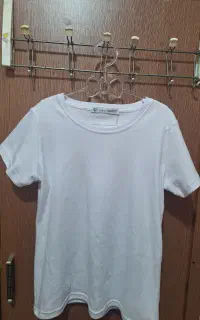 تیشرت بیسیک سفید