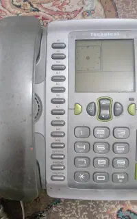 خط تلفن ثابت