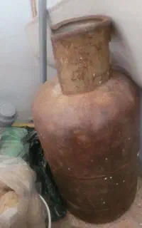 کپسول سالم و پُر گاز