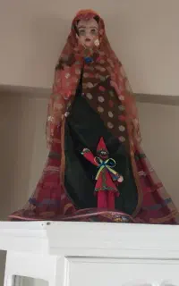 عروسک دست ساز