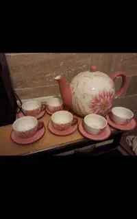 قوری بزرگ