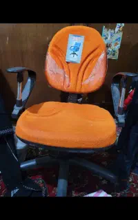 صندلی راحتی جک دار