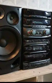 طبقاتی حرفه ای LG