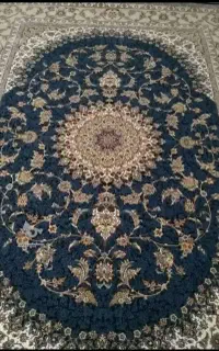 یک عدد فرش ماشینی ۹ متری ویک عدد۶ متری نو