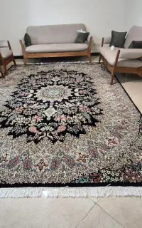 فروش یک تخته فرش ۹ متری