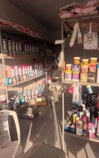 اجناس مغازه رنگ و چسب