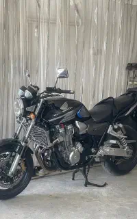 cb1300