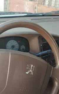پژو پارس مدل ۹۳