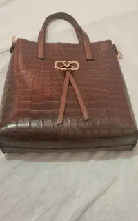 کیف دوشی  زنانه قهوه ای چرم