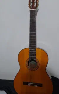 گیتار C70