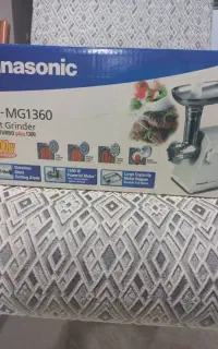 چرخ گوشت و همزن برقی
