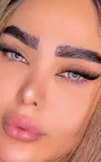 خدمات اکستنشن مژه و لیفت ابرو و کاشت موقت