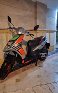 آپریلیا 150