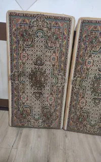 دو عدد پشتی فرش