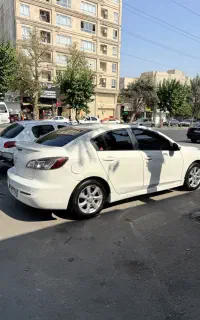 مزدا ۳ نیو