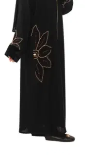 عبای جواهردوزی و روسری  حریرست