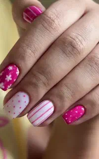 کاشت ناخن در صدرا