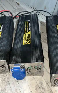 اینورتر 2000 وات شارژر دار اسکندری ( UPS آفلاین)