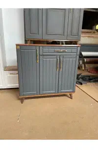 جاکفشی ۳درب مدل آرتان