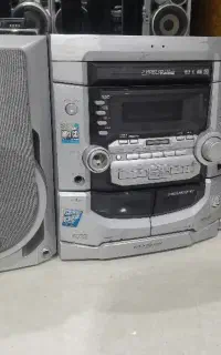 ضبط صوت و اسپیکر ال‌جی ۱۶۰۰ وات باکیفیت