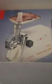 چرخ گوشت ناسیونال کاملا نو